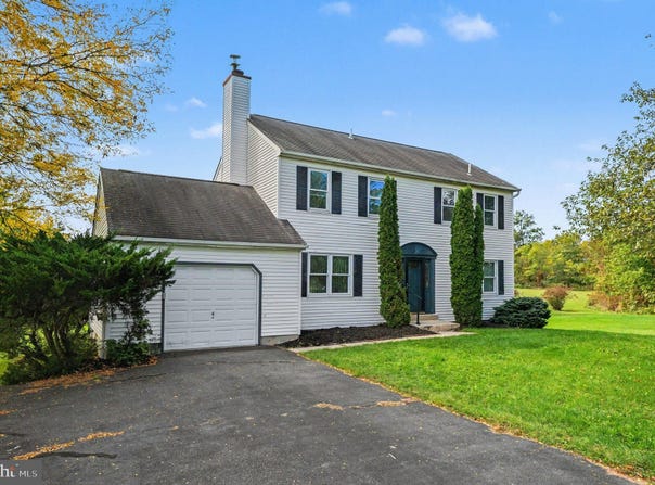 308 HAMPTON Circle, GILBERTSVILLE, PA 19525