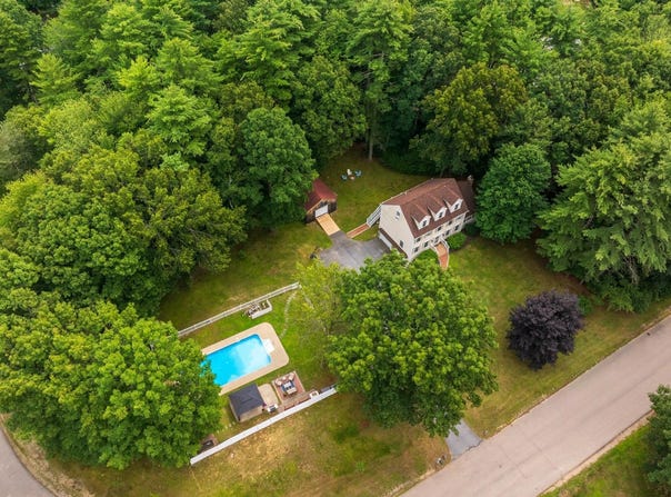 2 Chapman Way, Exeter, NH 03833