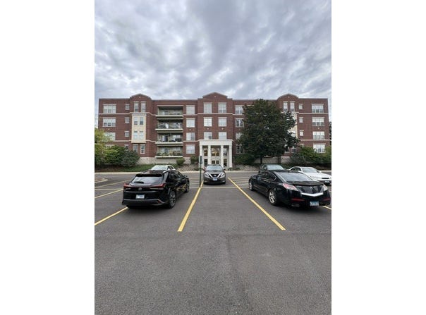 715 Astor Lane, Wheeling, IL 60090
