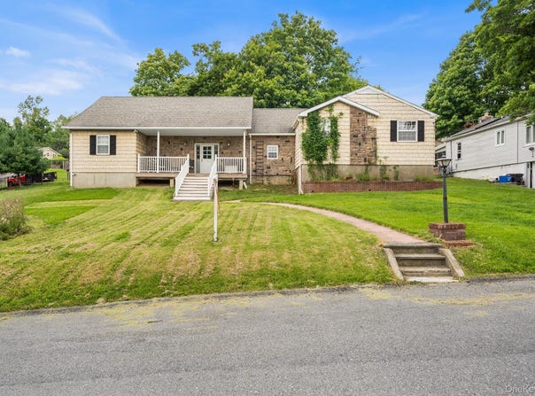 149 Valley View Avenue, Monroe, NY 10950