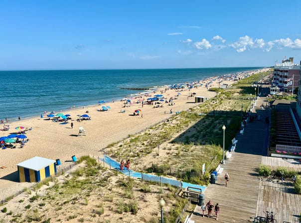 1 VIRGINIA AVE #512, REHOBOTH BEACH, DE 19971