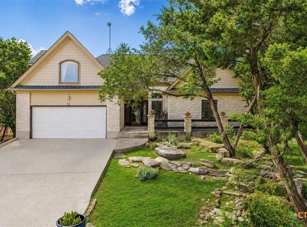 12 Springwood Circle, Wimberley, TX 78676