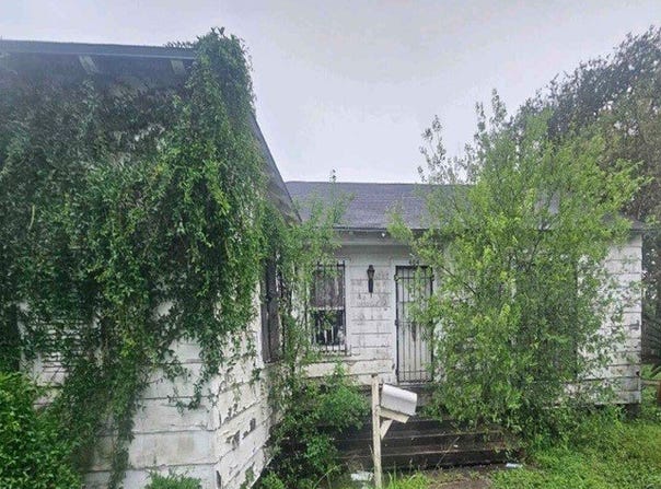 404 E Ligustrum Boulevard, Robstown, TX 78380