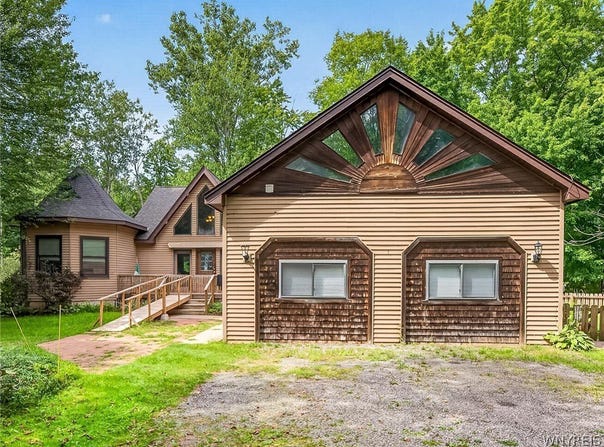 1640 Carmen Road, Barker, NY 14012
