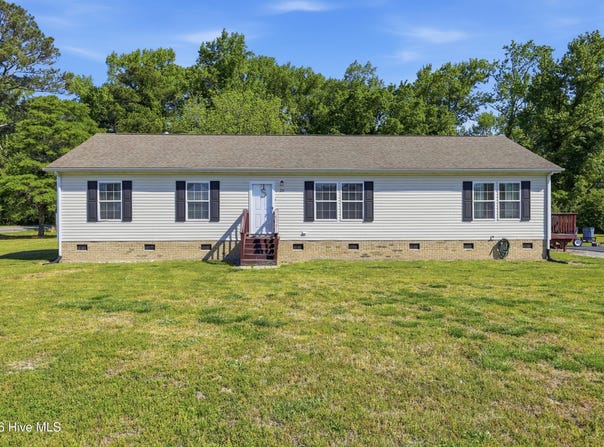 20 Corapeake Road, Corapeake, NC 27926