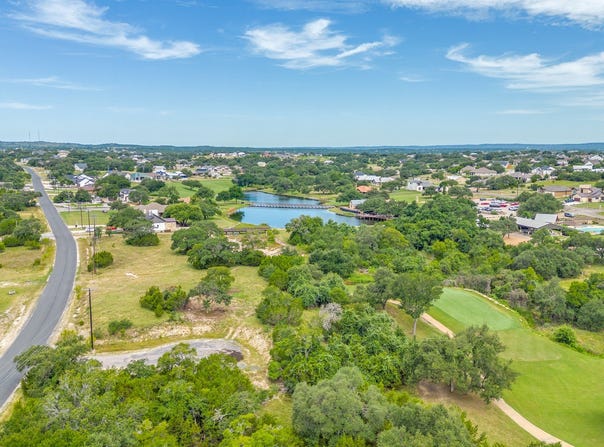105 Albert Horton, Blanco, TX 78606