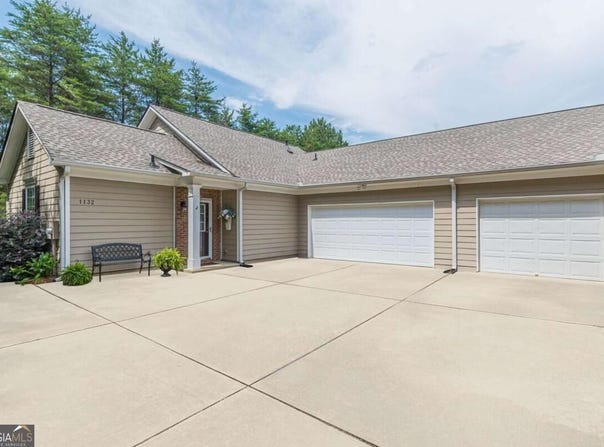 1132 Camry Circle, Dallas, GA 30157