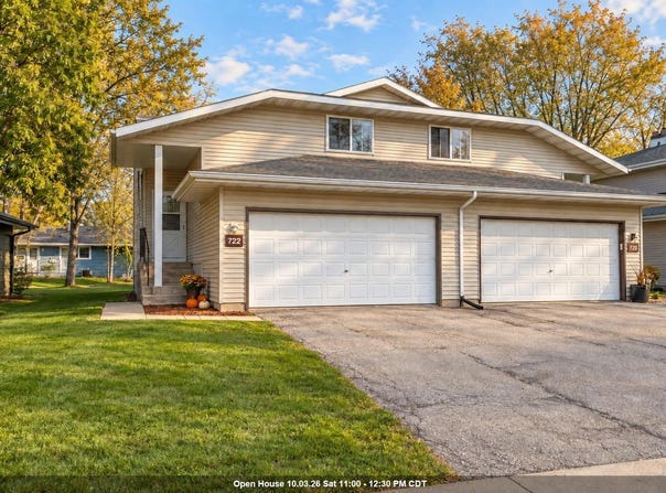 722 N HAWTHORNE Drive, APPLETON, WI 54915