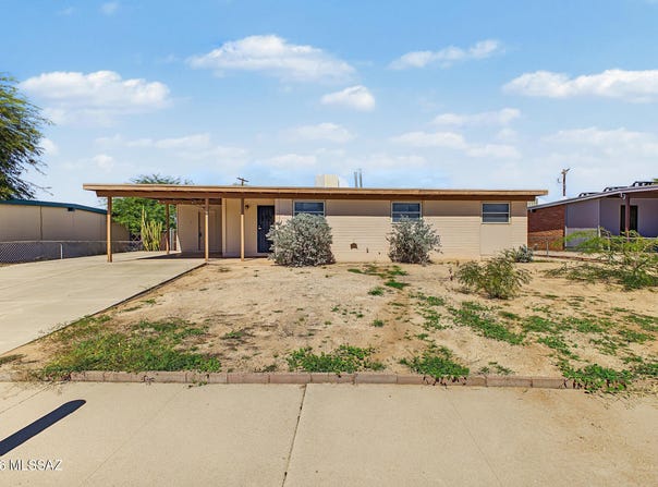6525 E Mary Drive, Tucson, AZ 85730