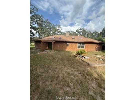 64 Golfview Drive, Hilltop Lakes, TX 77871