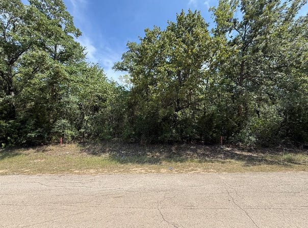 Broken Bow, Mabank, TX 75156