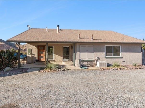 541 Foreston, Palmdale, CA 93510