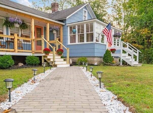 22 Morse Street, Freeport, ME 04032