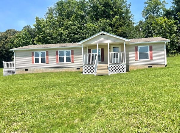 494 Tyner Lane, Hanson, KY 42413