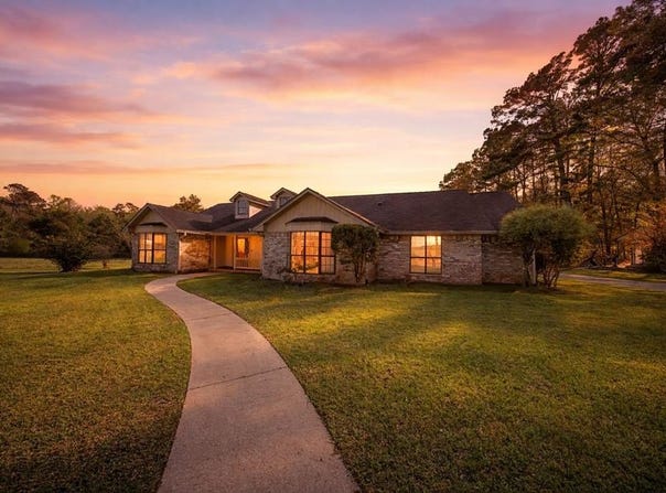 1601 E Gibson Street, Jasper, TX 75951