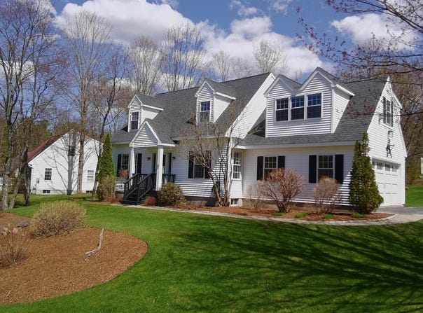 10 Outlook Lane, Jericho, VT 05465