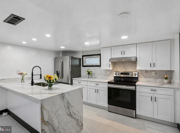 1110 BRADLEY Road, PASADENA, MD 21122