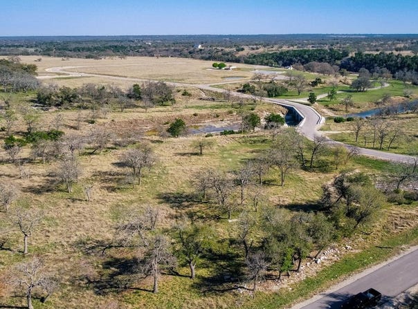 Pack Saddle lot: 40, Harper, TX 78631
