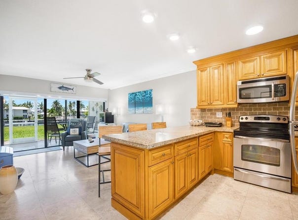67 Anchor Drive, Key Largo, FL 33037