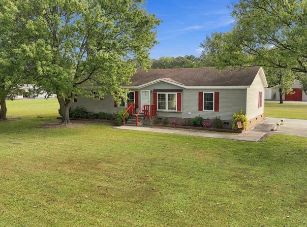 419 Daniels Road, Corapeake, NC 27926