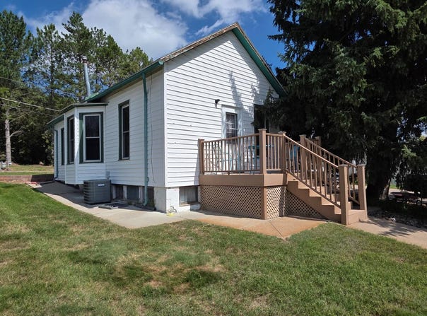 615 E 10, Ogallala, NE 69153