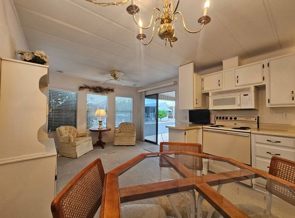 8700 E University Drive, Mesa, AZ 85207
