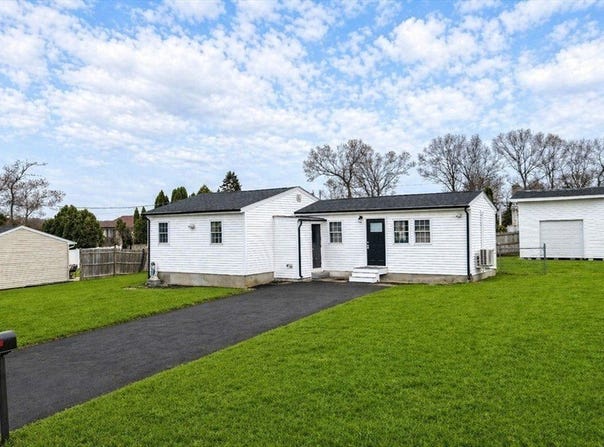 715 Newhall St, Fall River, MA 02721