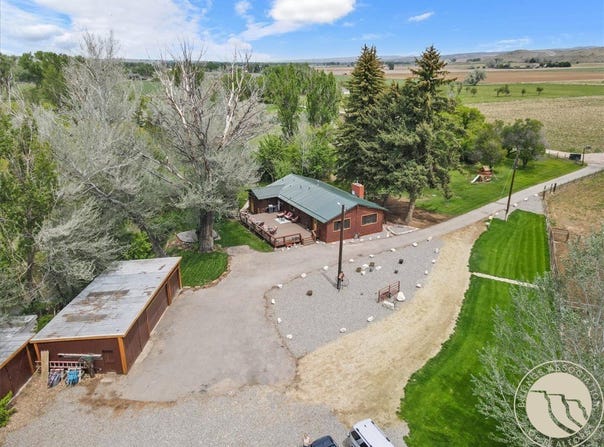 18 S Swan Lane, Fromberg, MT 59029