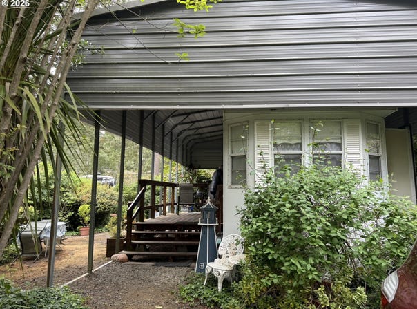 112 SAILOR Ln, Florence, OR 97439