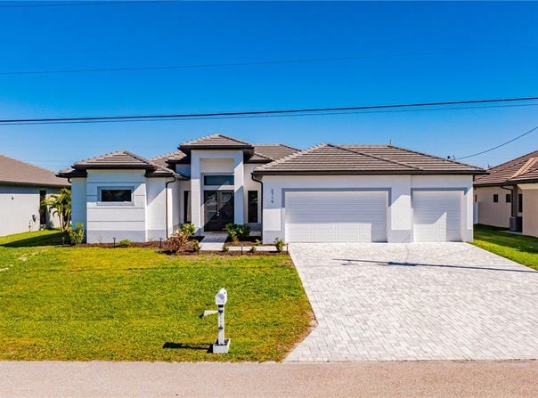2719 SW 21st Avenue, Cape Coral, FL 33914