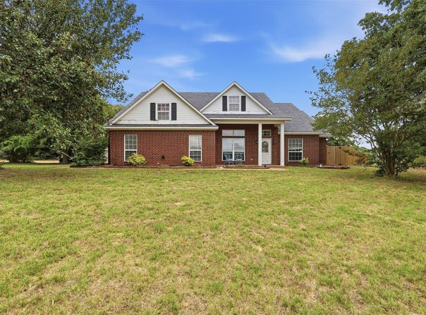 13348 FM 2710, Lindale, TX 75771