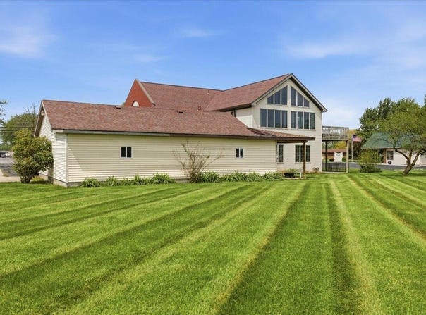 718 E Wayne Street, Celina, OH 45822