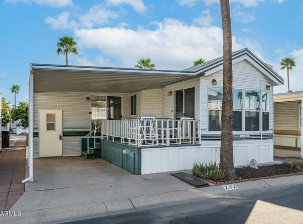 232 Aquamarine Drive, Apache Junction, AZ 85119