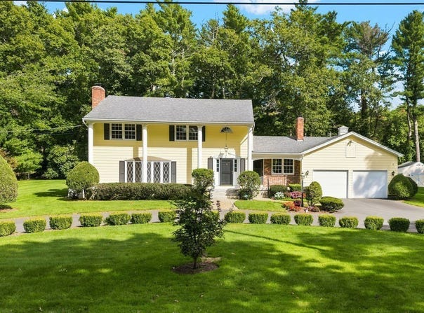 45 Wheeler St, Rehoboth, MA 02769