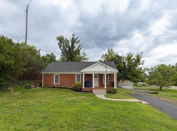 91 GRACE ST, GROTTOES, VA 24441