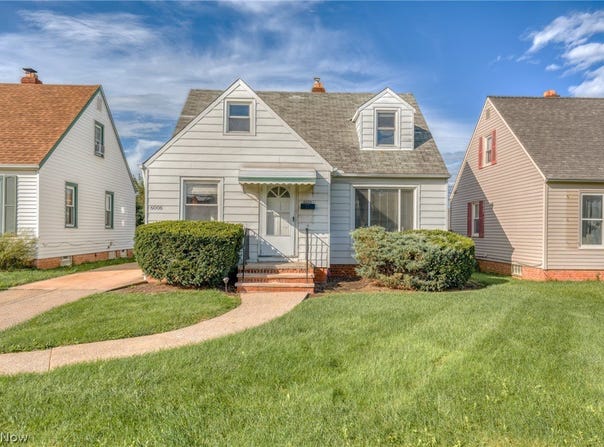 6006 Snow Road, Parma, OH 44129