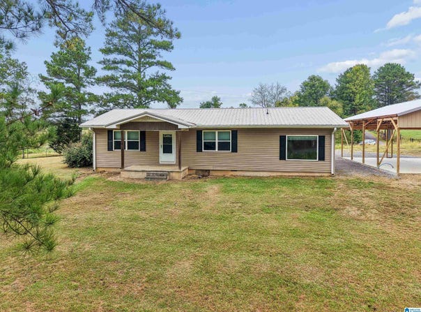 636 COUNTY ROAD 20, ONEONTA, AL 35121