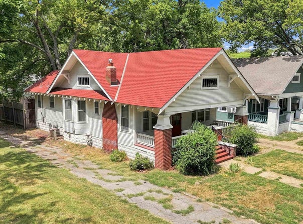 233 N Estelle Ave, Wichita, KS 67214