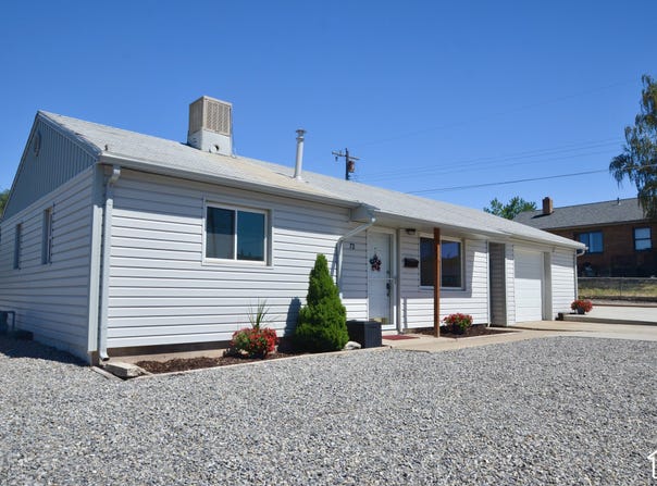 73 S BROADWAY St, Tooele, UT 84074