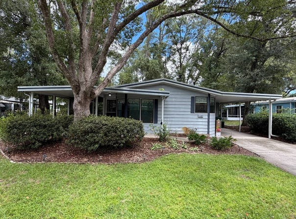 442 Bark Circle, Deland, FL 32724