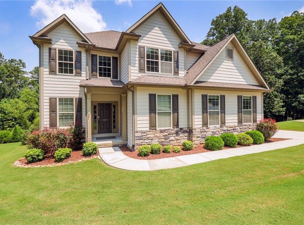124 Waltzing Vine Lane, Williamston, SC 29697
