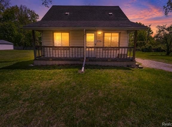35799 Park Place, Romulus, MI 48174
