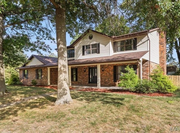 102 Pheasant Run, O'Fallon, IL 62269