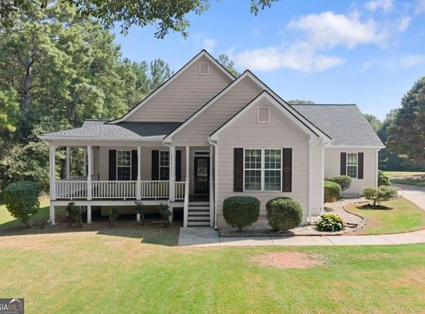 125 Kevins Drive, Hampton, GA 30228