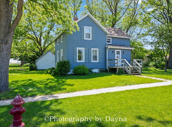 410 E Main Street, Ashkum, IL 60911