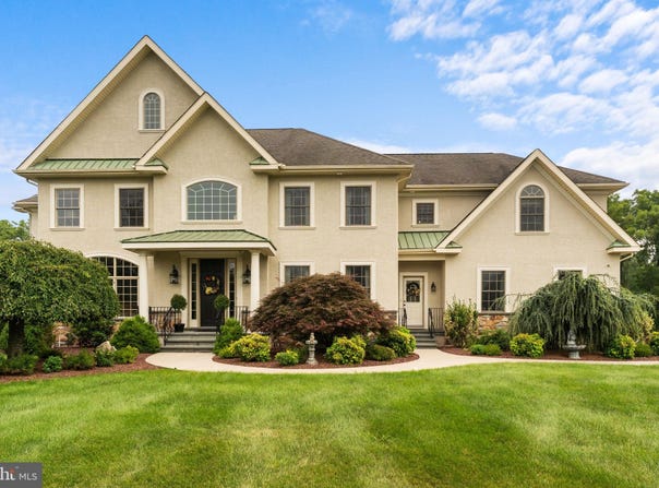 1892 OLD FORGE Way, WORCESTER, PA 19490