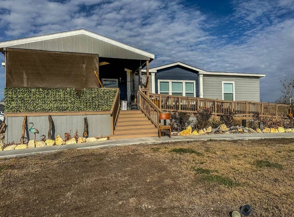198 Mill Run Ave, Kyle, TX 78640
