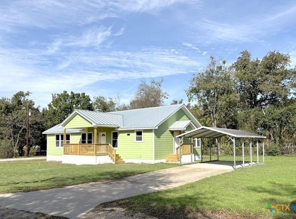 102 Terral Ct, Cameron, TX 76520