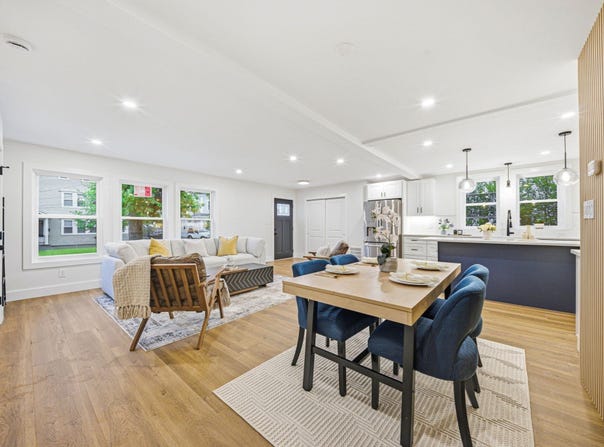 52 Rangeley Rd, Newton, MA 02465