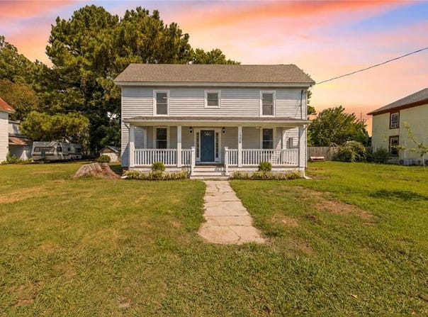 18215 First Street, Keller, VA 23401